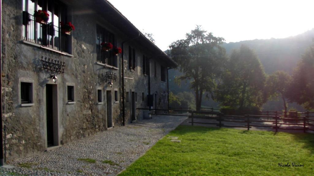 Rifugio Alpetto Di Torno Hostel Sormano Εξωτερικό φωτογραφία