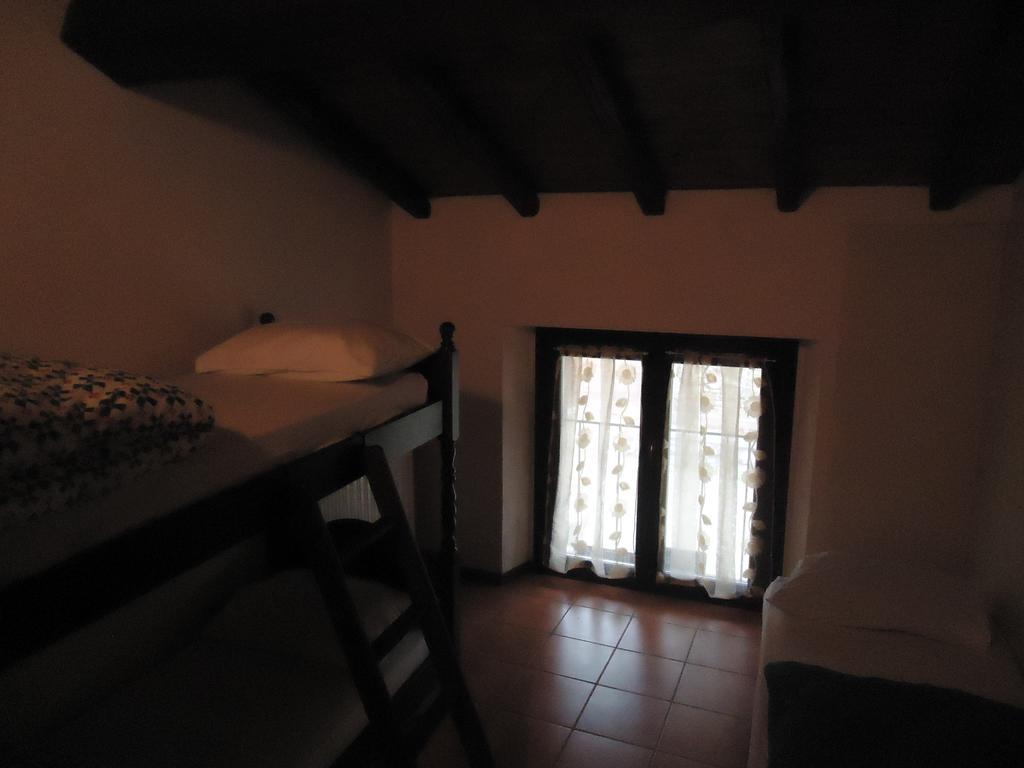 Rifugio Alpetto Di Torno Hostel Sormano Εξωτερικό φωτογραφία