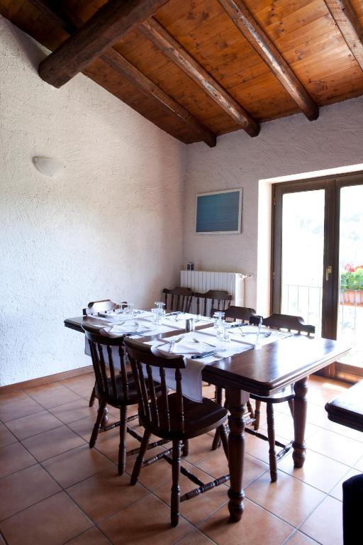 Rifugio Alpetto Di Torno Hostel Sormano Εξωτερικό φωτογραφία