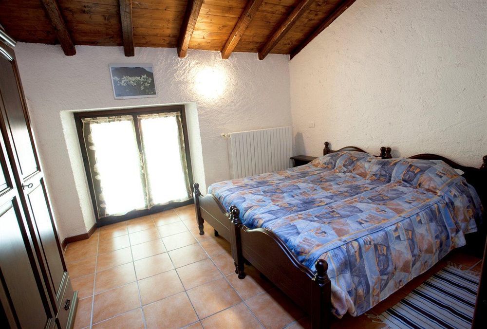 Rifugio Alpetto Di Torno Hostel Sormano Εξωτερικό φωτογραφία